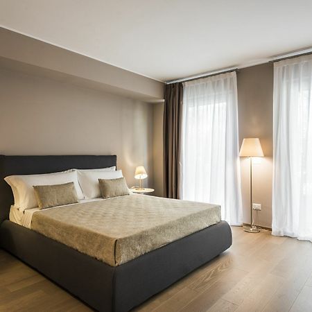 Myplace Corso Como 11 Apartments Милано Екстериор снимка