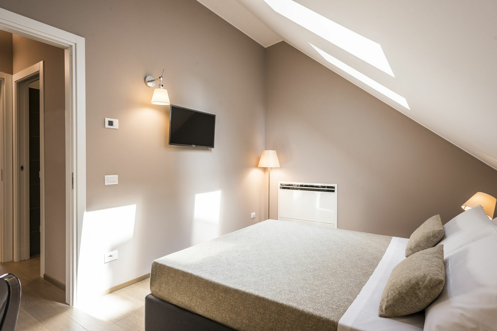 Myplace Corso Como 11 Apartments Милано Екстериор снимка
