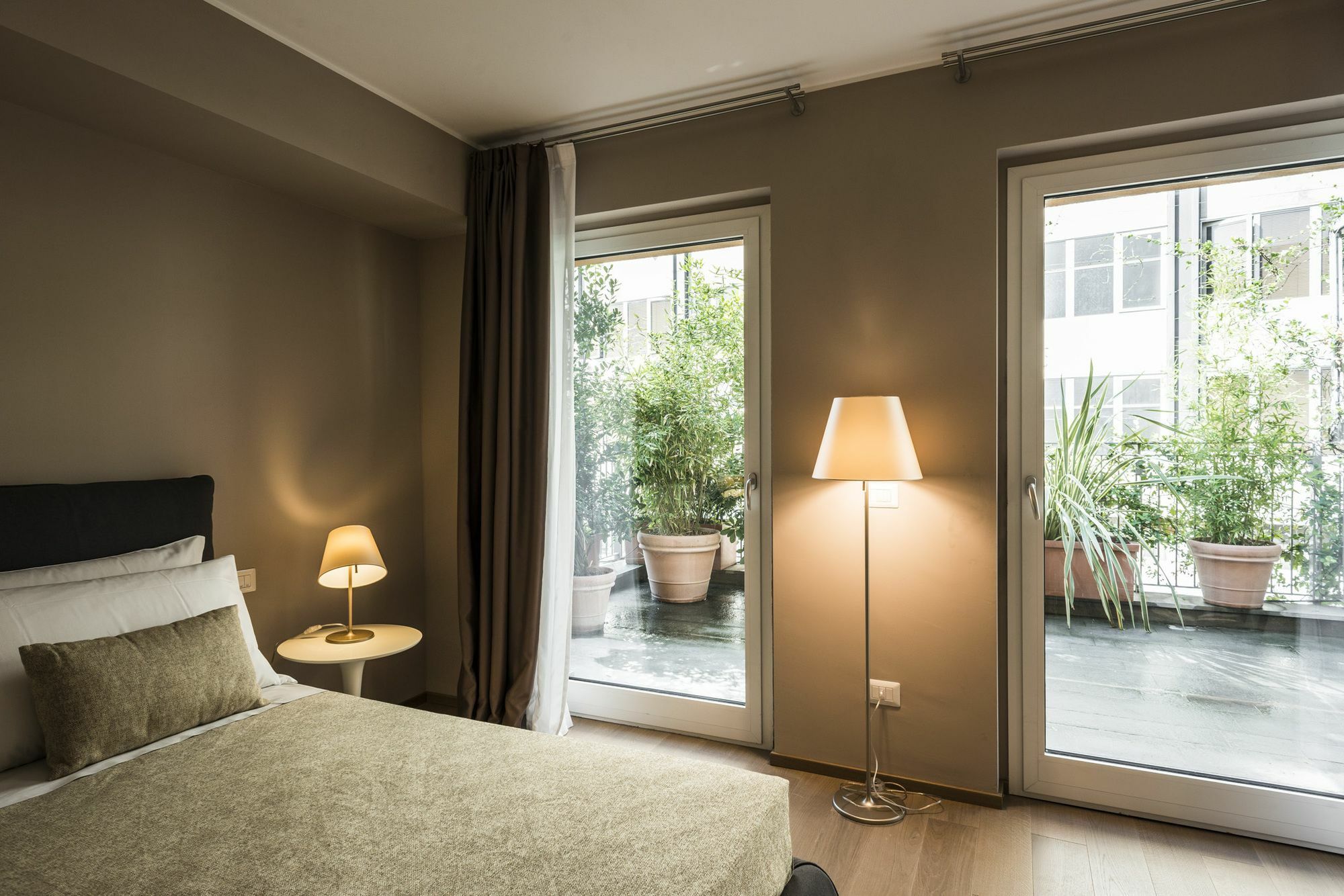 Myplace Corso Como 11 Apartments Милано Екстериор снимка