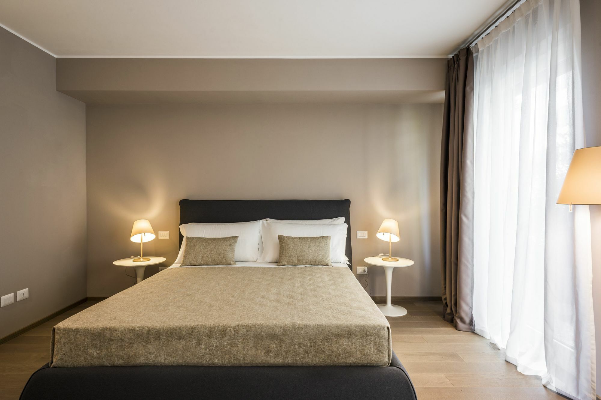 Myplace Corso Como 11 Apartments Милано Екстериор снимка