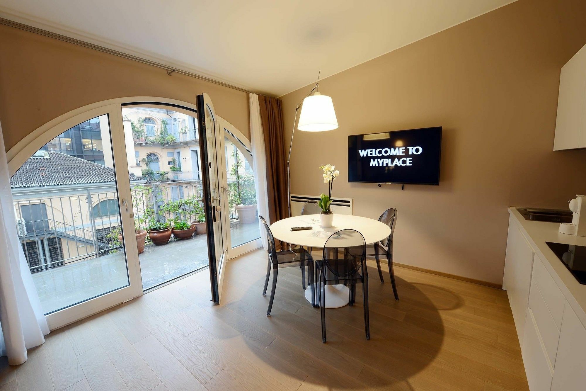 Myplace Corso Como 11 Apartments Милано Екстериор снимка