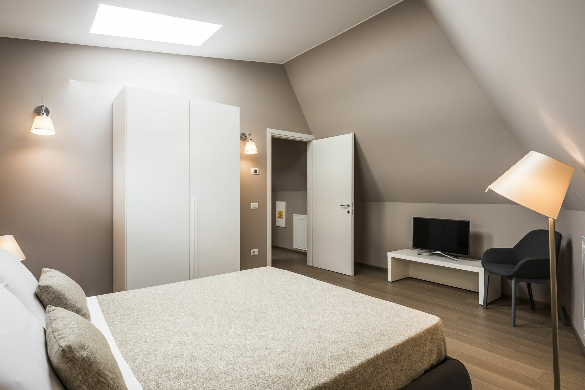 Myplace Corso Como 11 Apartments Милано Екстериор снимка